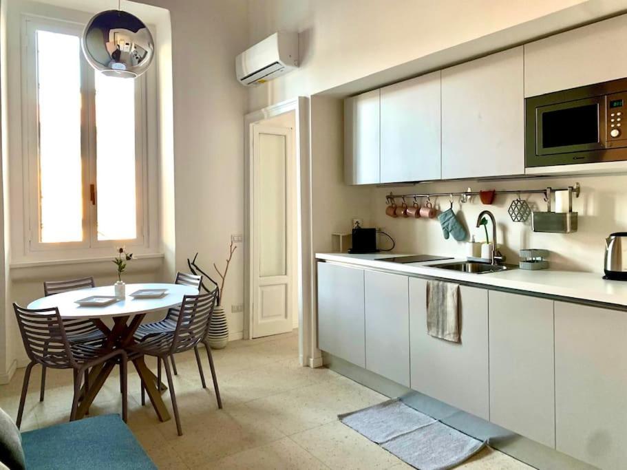 Stylish Flat In Porta Romana-Fondazione Prada Милан Экстерьер фото
