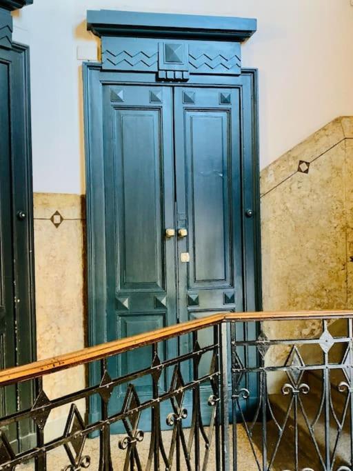 Stylish Flat In Porta Romana-Fondazione Prada Милан Экстерьер фото